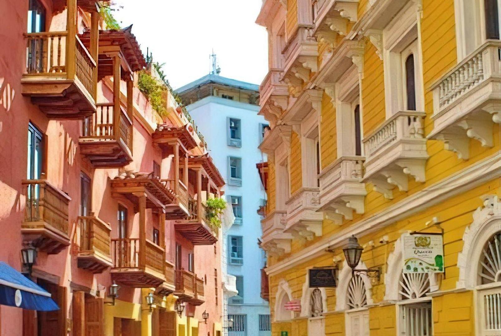 Close To Historic And Cartagena