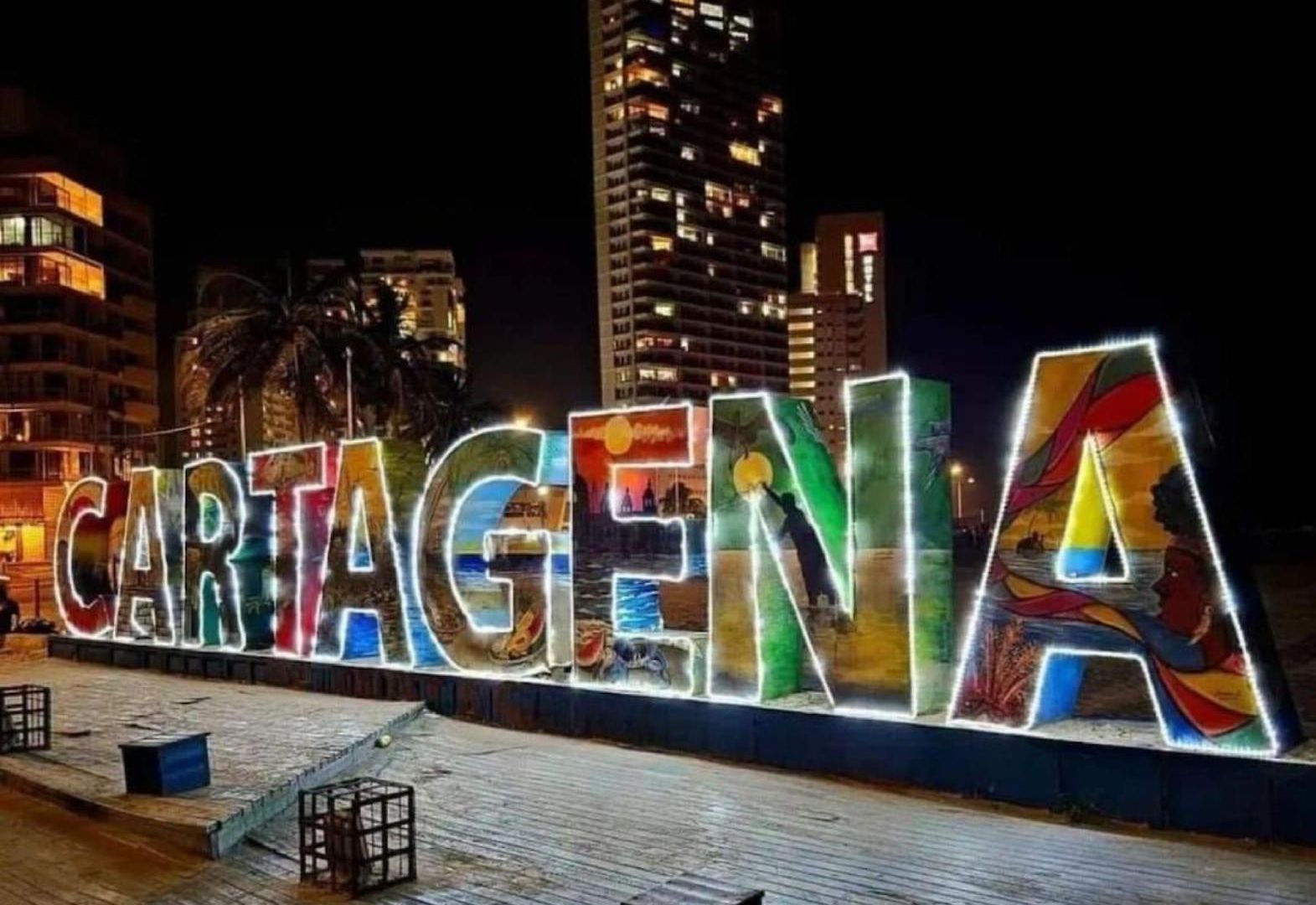 Close To Historic And Cartagena